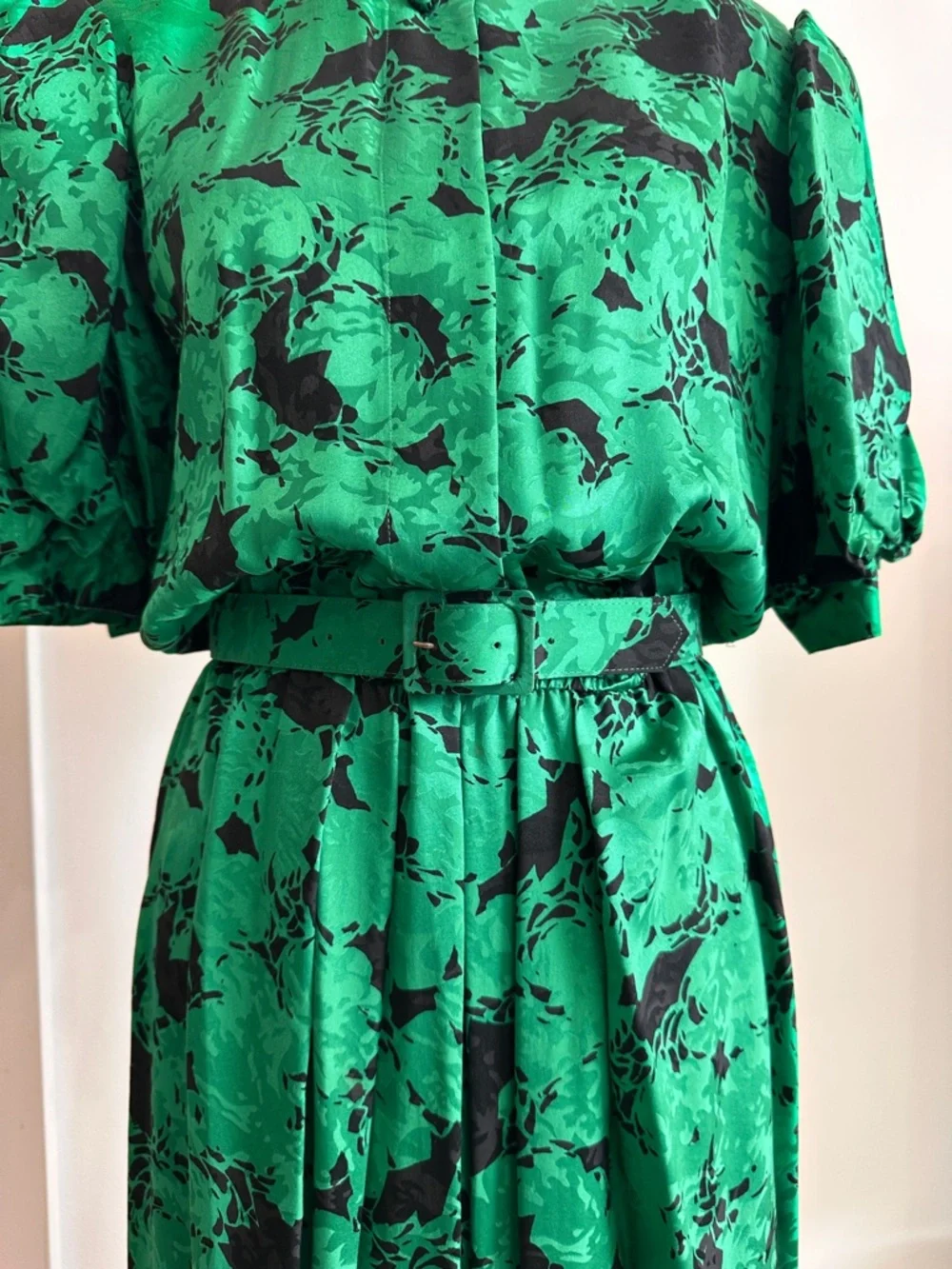 Vintage Silk Maggy London Emerald Green Dress - Picture 6 of 12